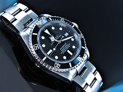 rolex sea dweller 4000 ft 1220m price|rolex sea dweller price guide.